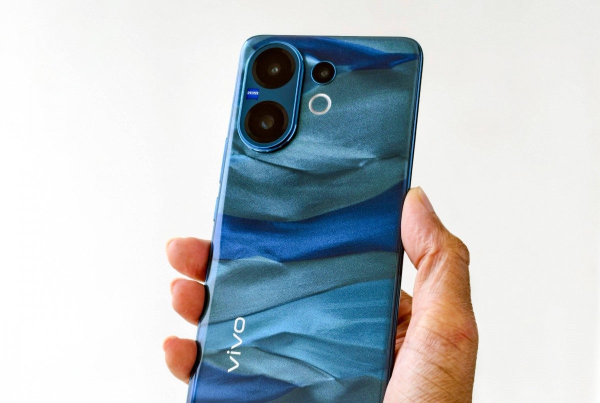 vivo V60