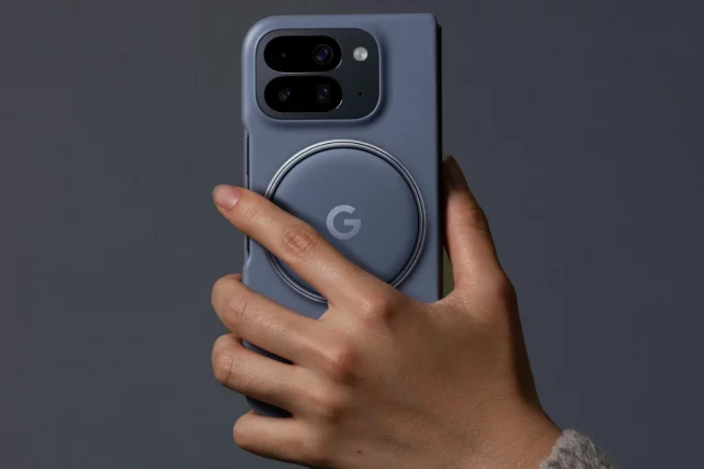 Google Pixel Snap: как обычный чехол превращается в центр управления