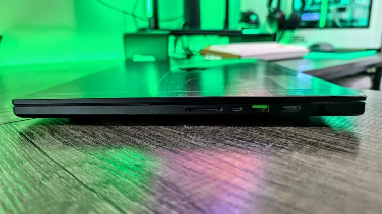 Обзор Razer Blade 16 (2025): вернёт ли его на вершину обновлённый дизайн и видеокарта RTX 50-й серии? фото