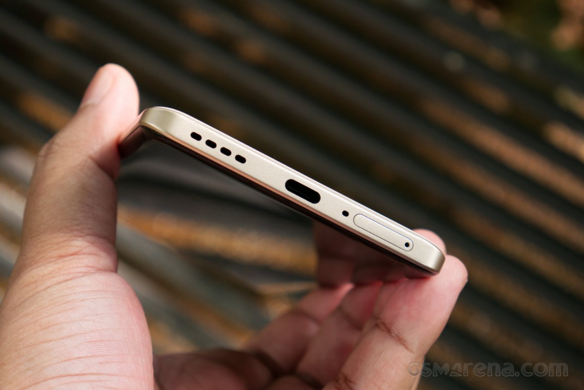 Обзор Realme P4 Pro: я пробовал придраться к нему, но не смог картинка Realme P4 Pro