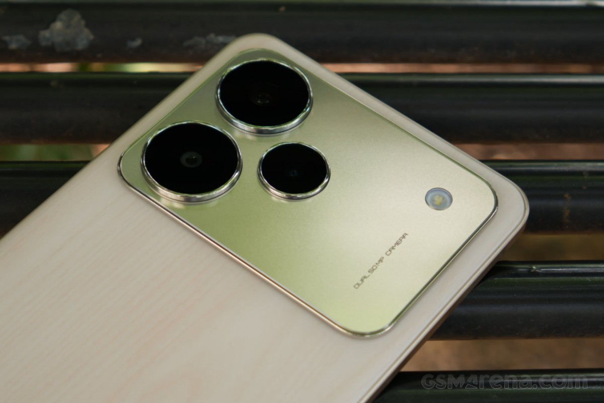 Обзор Realme P4 Pro: я пробовал придраться к нему, но не смог картинка Realme P4 Pro