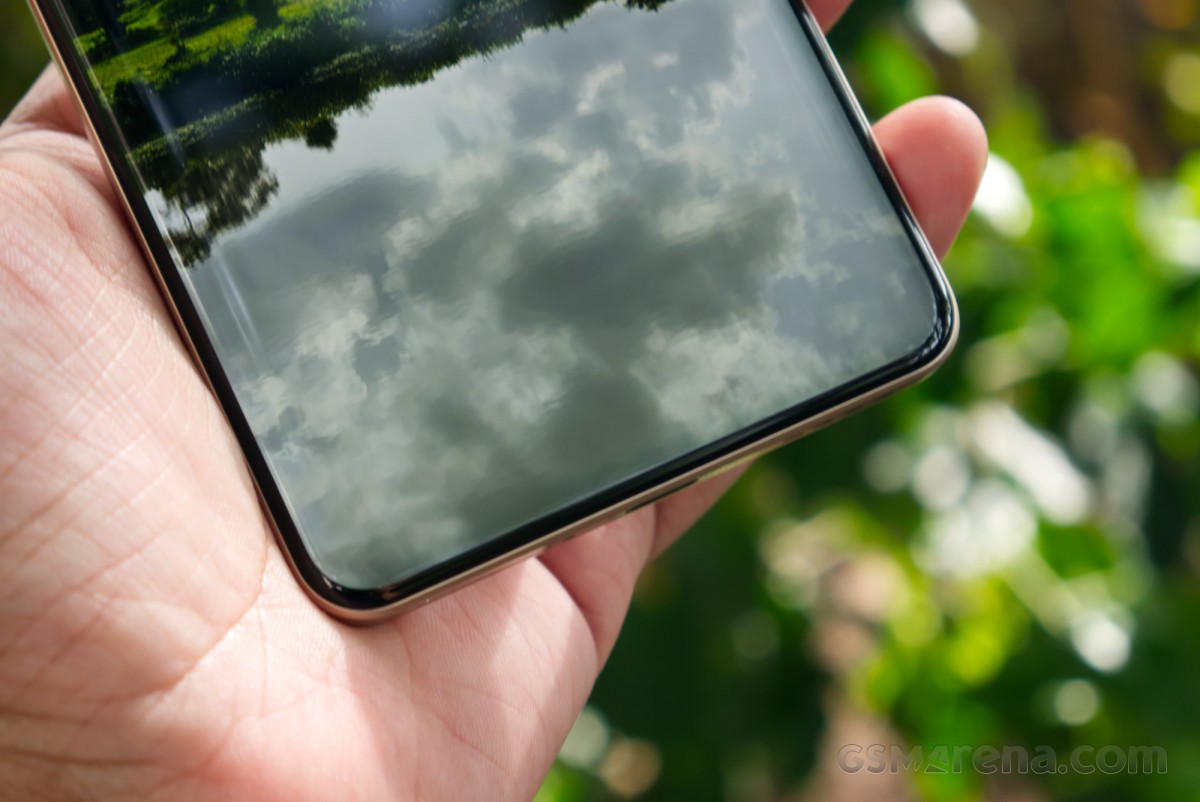 Обзор Realme P4 Pro: я пробовал придраться к нему, но не смог картинка Realme P4 Pro