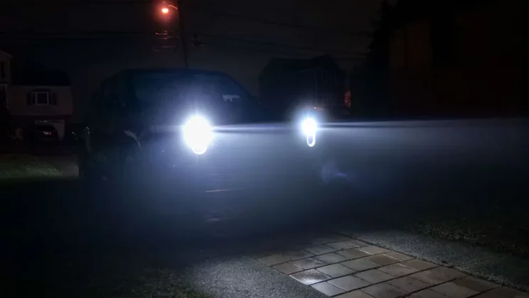 Обзор Rivian R1T Tri 2025: сверхскоростной демон фото