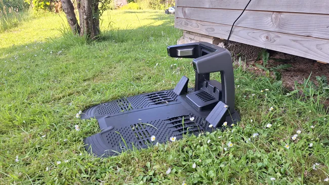 Робот-газонокосилка Mammotion Yuka Mini 100