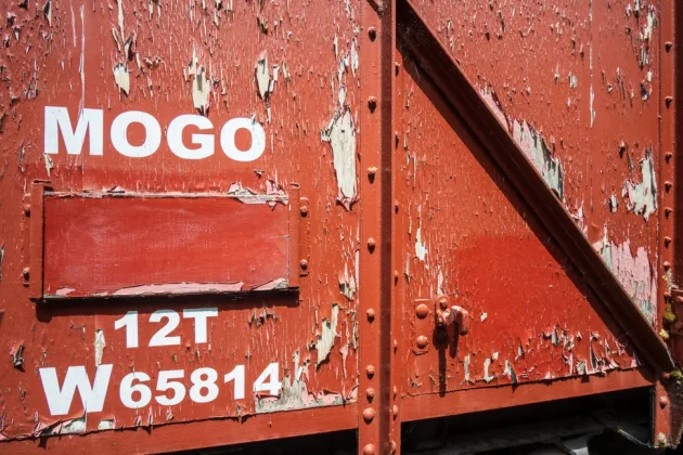 Обзор LK Samyang AF 12 мм f/2 RF-S: теперь доступен с байонетом Canon RF-S фото