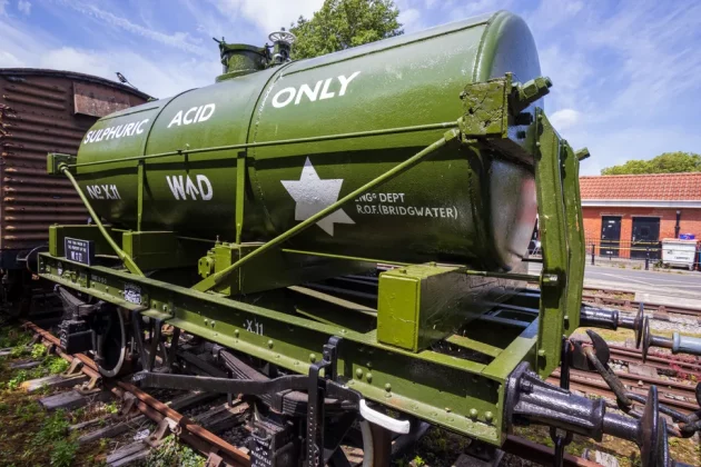 Обзор LK Samyang AF 12 мм f/2 RF-S: теперь доступен с байонетом Canon RF-S фото