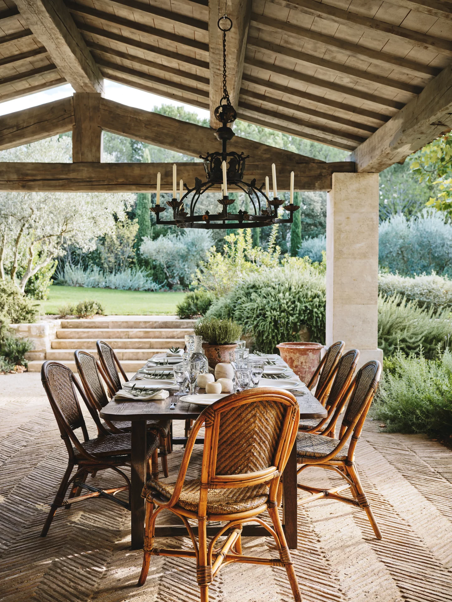 Дом мечты в Провансе: как Джон Таннер создал идеальное убежище во французской глубинке