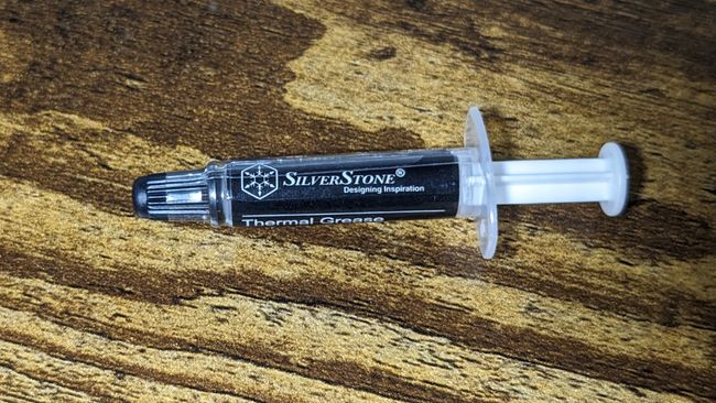 Silverstone IceMyst 240 и 360 мм