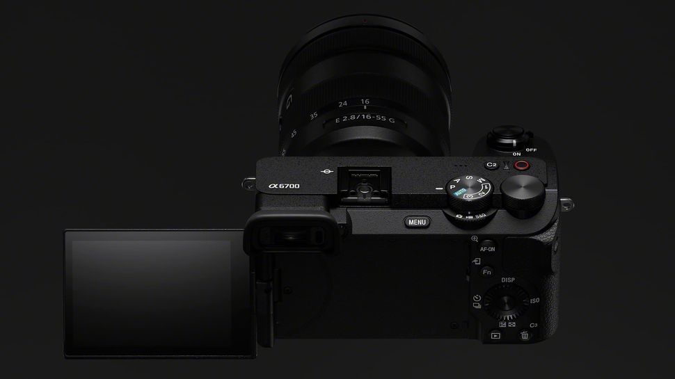 Sony A6700 против A6600