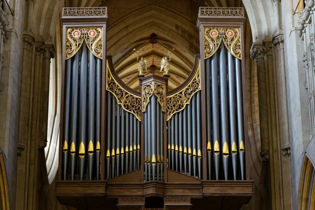 Обзор Sony FE 85mm F1.4 GM II: удобный для портретной съёмки объектив фото