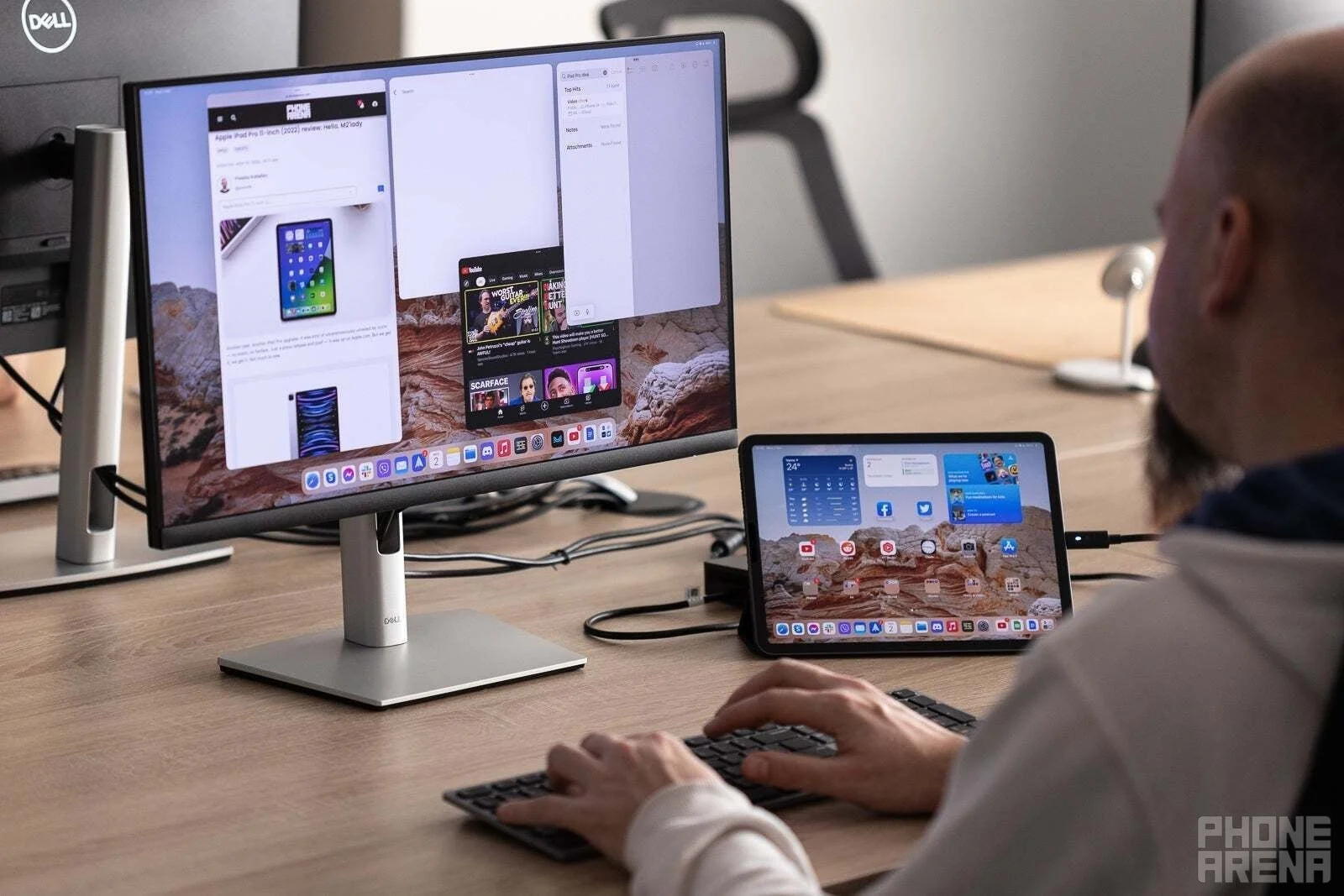 Почему Samsung и Google критикуют, а Apple хвалят?