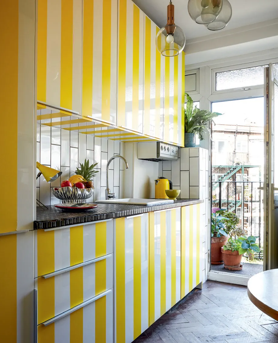 31 способ влюбиться в полоску: от ярких акцентов до тотального преображения вашего интерьера