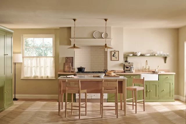 Остров или стол на кухне? Маленькая деталь — огромная разница!