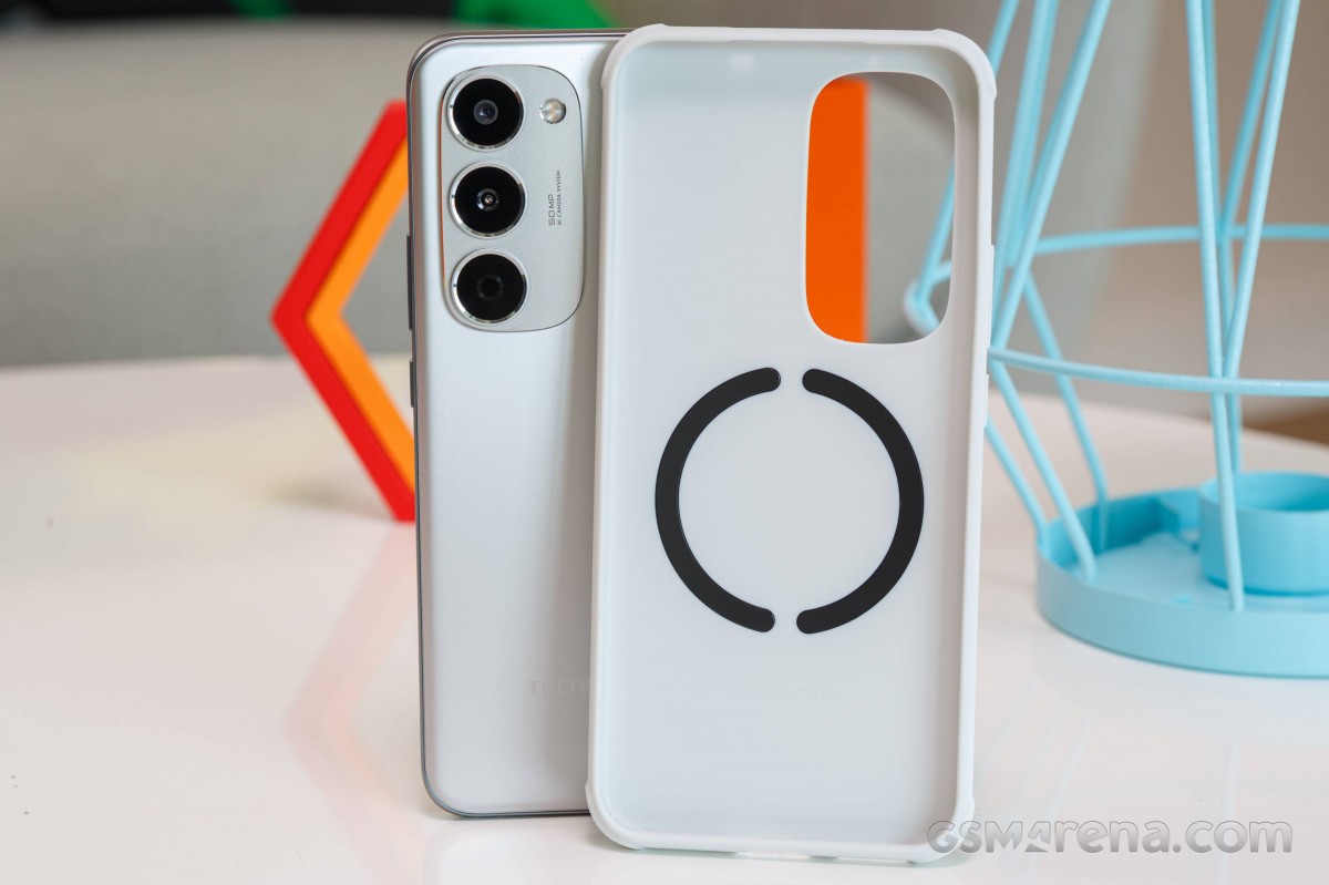 Обзор Tecno Spark 40 Pro+: редкая жемчужина среди бюджетных телефонов картинка Tecno Spark 40 Pro+