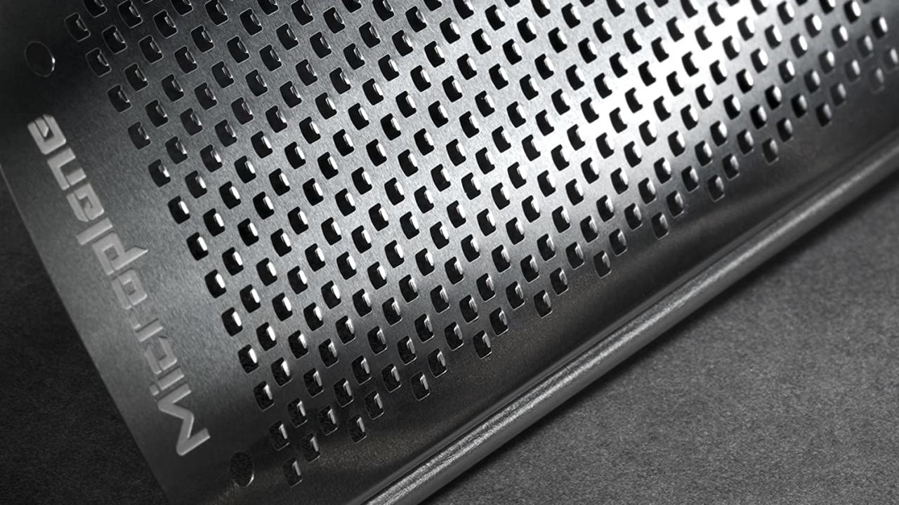 Лучшие недорогие кухонные гаджеты 2025 года картинка Тёрка Microplane серии Professional