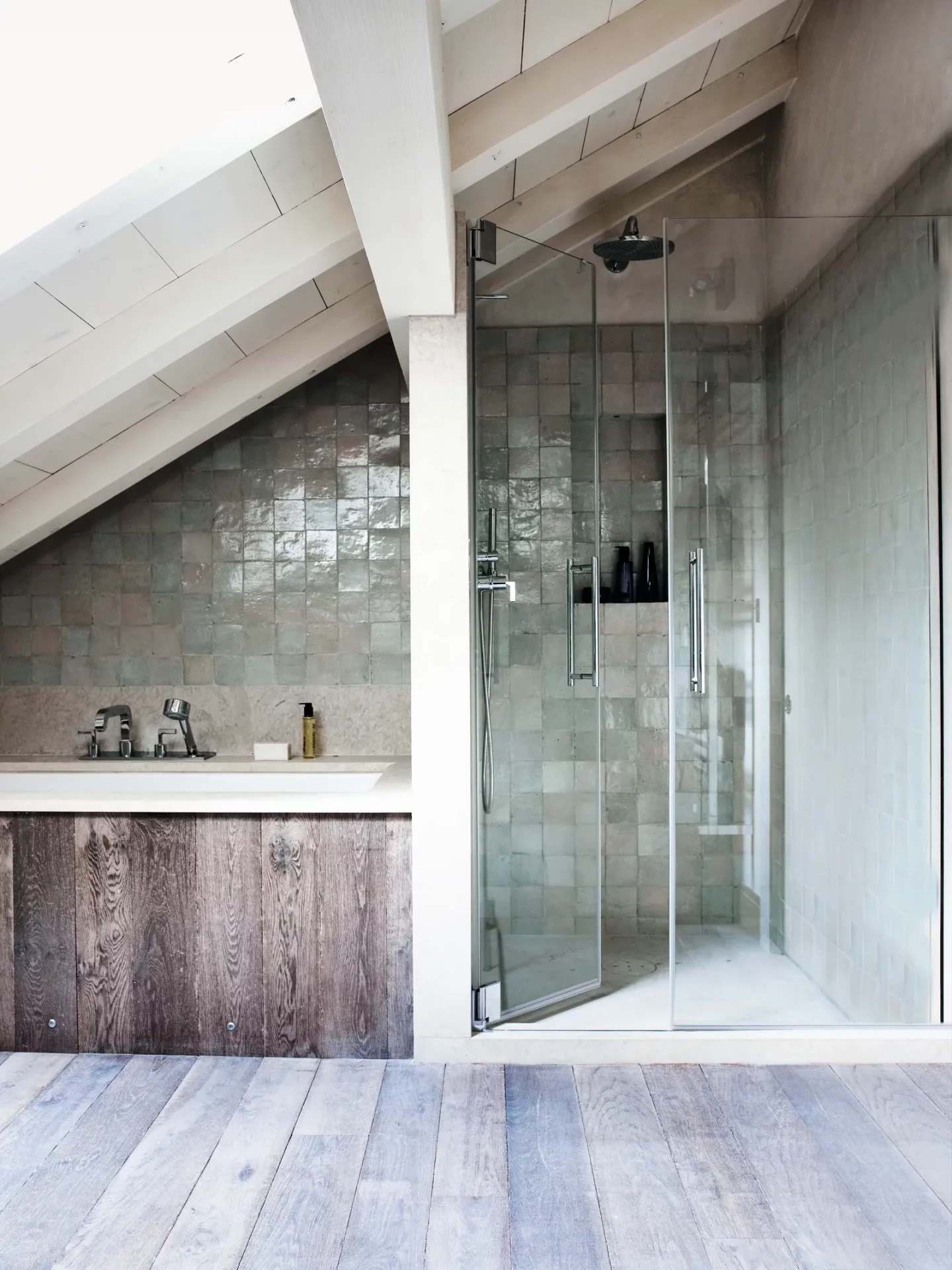 Как правильно сделать ремонт мансарды? Советы экспертов