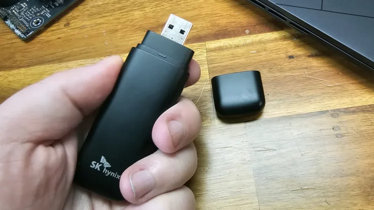 Обзор SK hynix Tube T31 фото