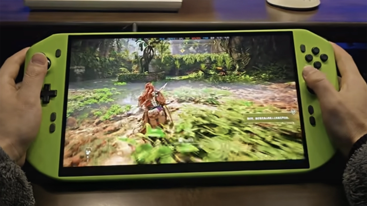 446240Эта портативная игровая консоль во всём превосходит Steam Deck
