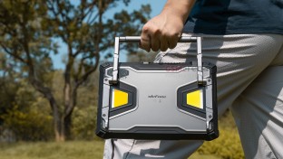 Первый взгляд на Ulefone Armor Pad 5 Ultra с инновационным проектором: шоу-стоппер IFA и его мощный компаньон Pad 5 Pro! картинка Первый взгляд на Ulefone Armor Pad 5 Ultra с инновационным проектором: шоу-стоппер IFA и его мощный компаньон Pad 5 Pro! фото