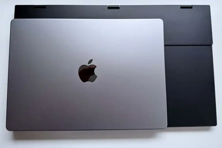 Обзор UPerfect Delta Max Touch: регулируемый складной портативный монитор с двумя экранами