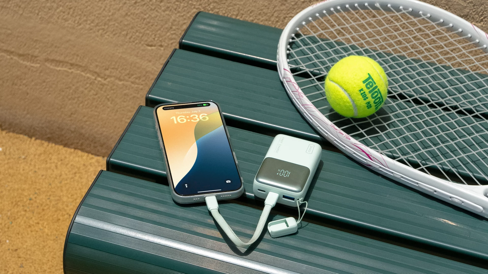 Компактный и стильный: этот повербанк с 10 000 мАч удивит вас своими размерами и цветами!Компактный и стильный: этот повербанк с 10 000 мАч удивит вас своими размерами и цветами!