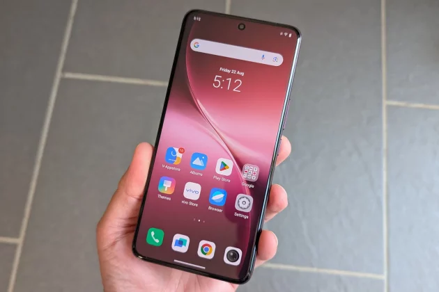 Обзор Vivo V60: создан для маньяков селфи фото