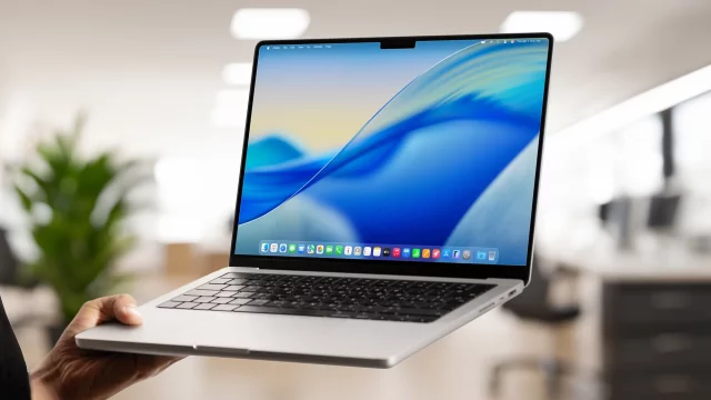 macOS Tahoe 26 на MacBook macOS Tahoe Beta 5 уже здесь! 3 новые функции для вашего Mac