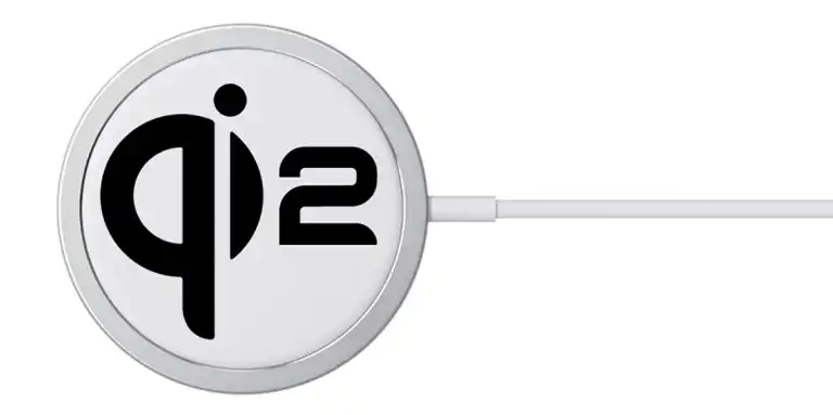 Qi2 против MagSafe: Битва стандартов началась. Кто заряжает лучше?