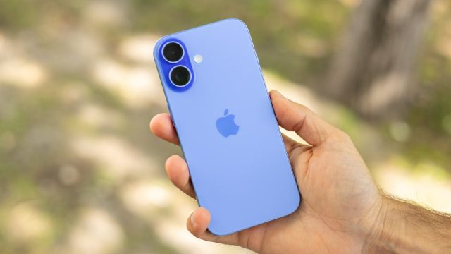 Apple шокирует поклонников: базового iPhone 18 не будет!