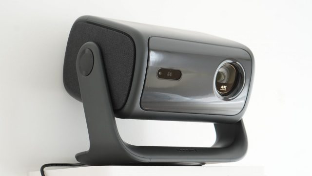 01_Dangbei MP1 MAX review - a bright 4K projector to challenge the industry Обзор Dangbei MP1 MAX — яркий 4K-проектор для потолка