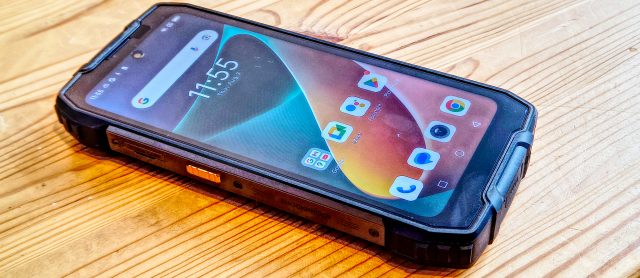 01_I reviewed the Blackview BV7300 rugged phone and let me tell you, it combines af Blackview BV7300