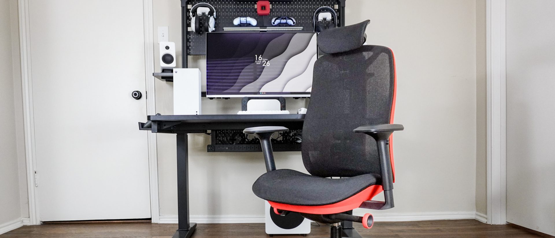 Обзор кресла Herman Miller x Logitech G Vantum: комфорт и цена