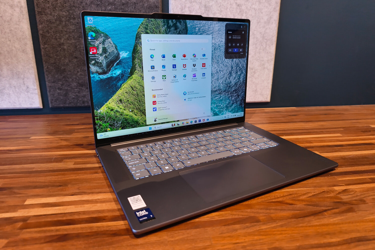 Обзор Lenovo Yoga Slim 7i Aura Edition — ультрабук с ИИ