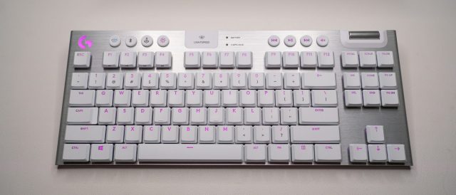 Logitech G915 TKL Lightspeed