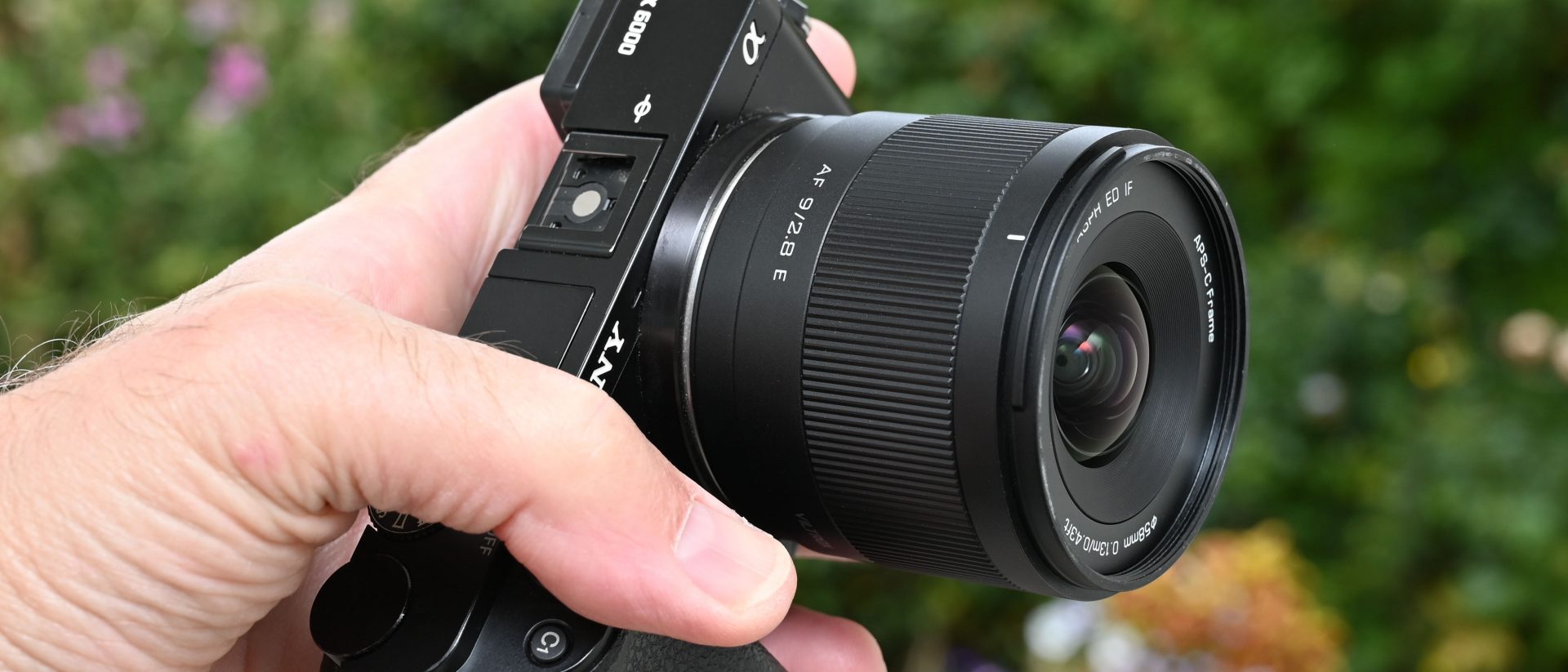 Обзор Viltrox AF 9mm f/2.8 Air: компактный и резкий ширик