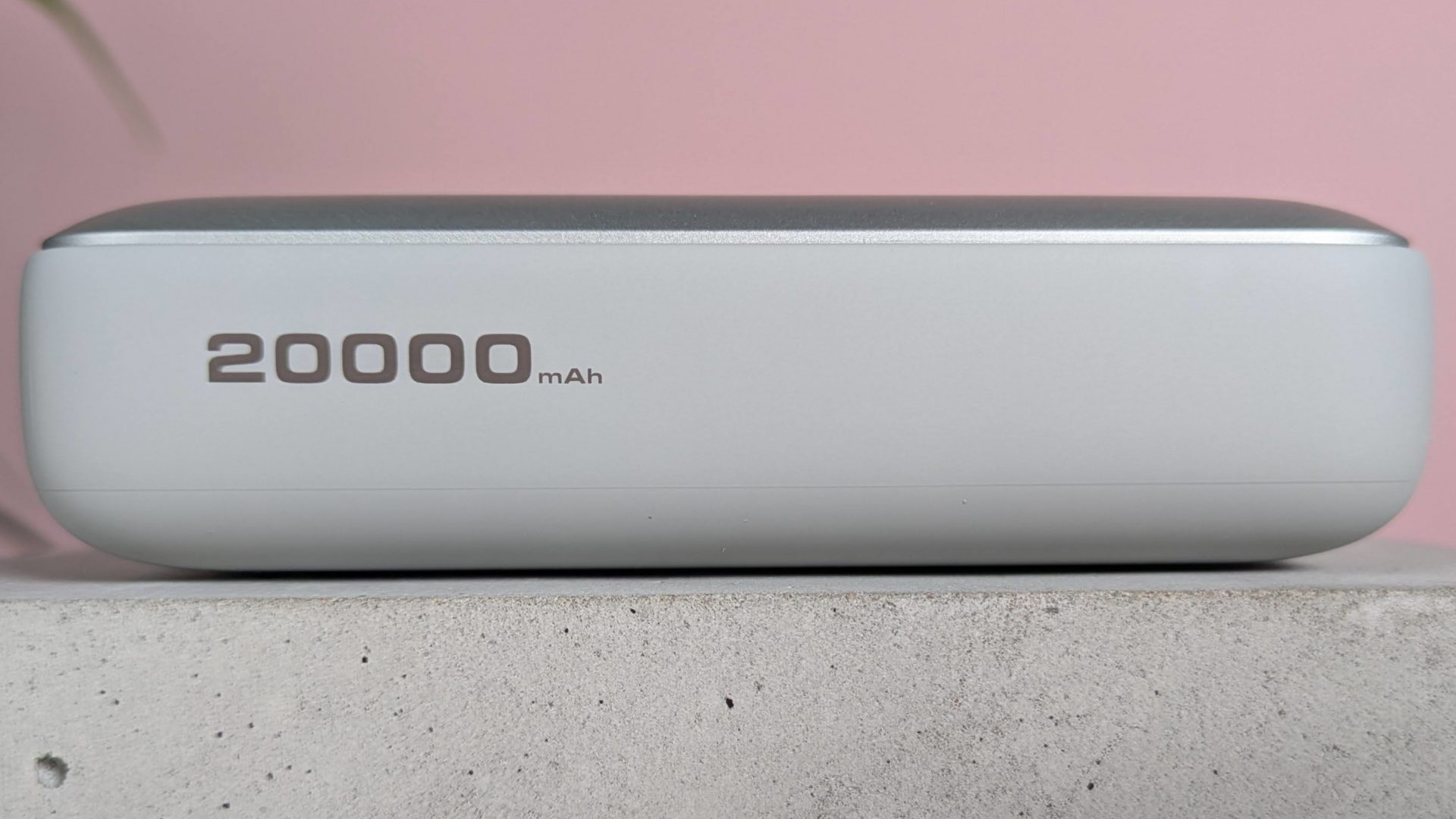 Обзор Aukey Spark Mini 20000 — карманный пауэрбанк с PD картинка Aukey Spark Mini 20000