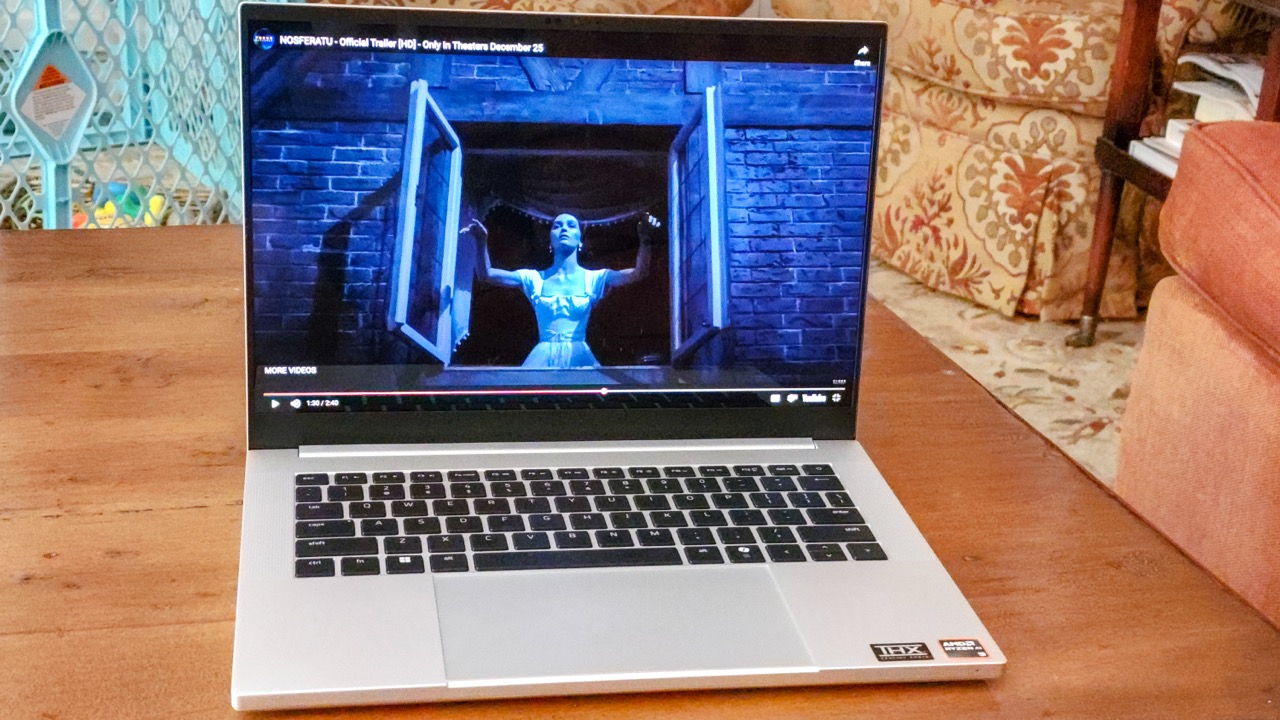 Razer Blade 14 (2025)