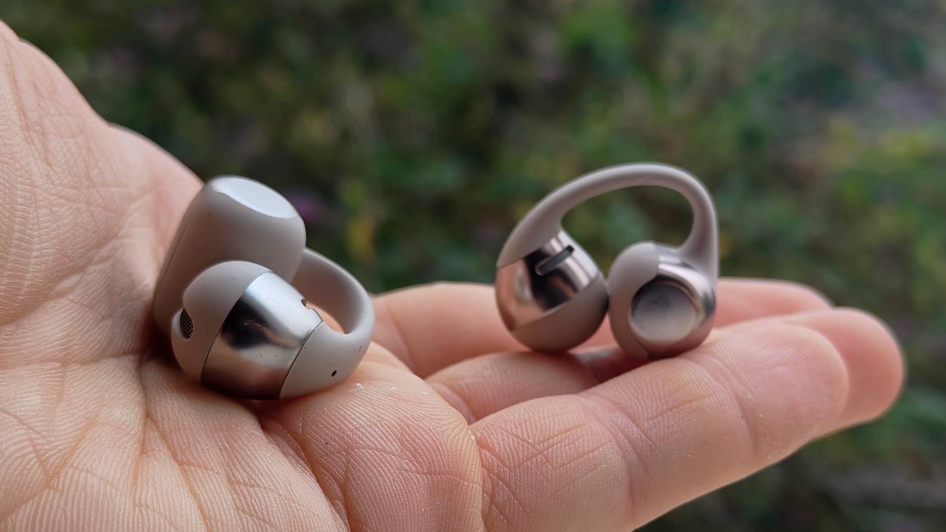 Обзор Shokz OpenDots One — клип‑наушники с мини‑футляром