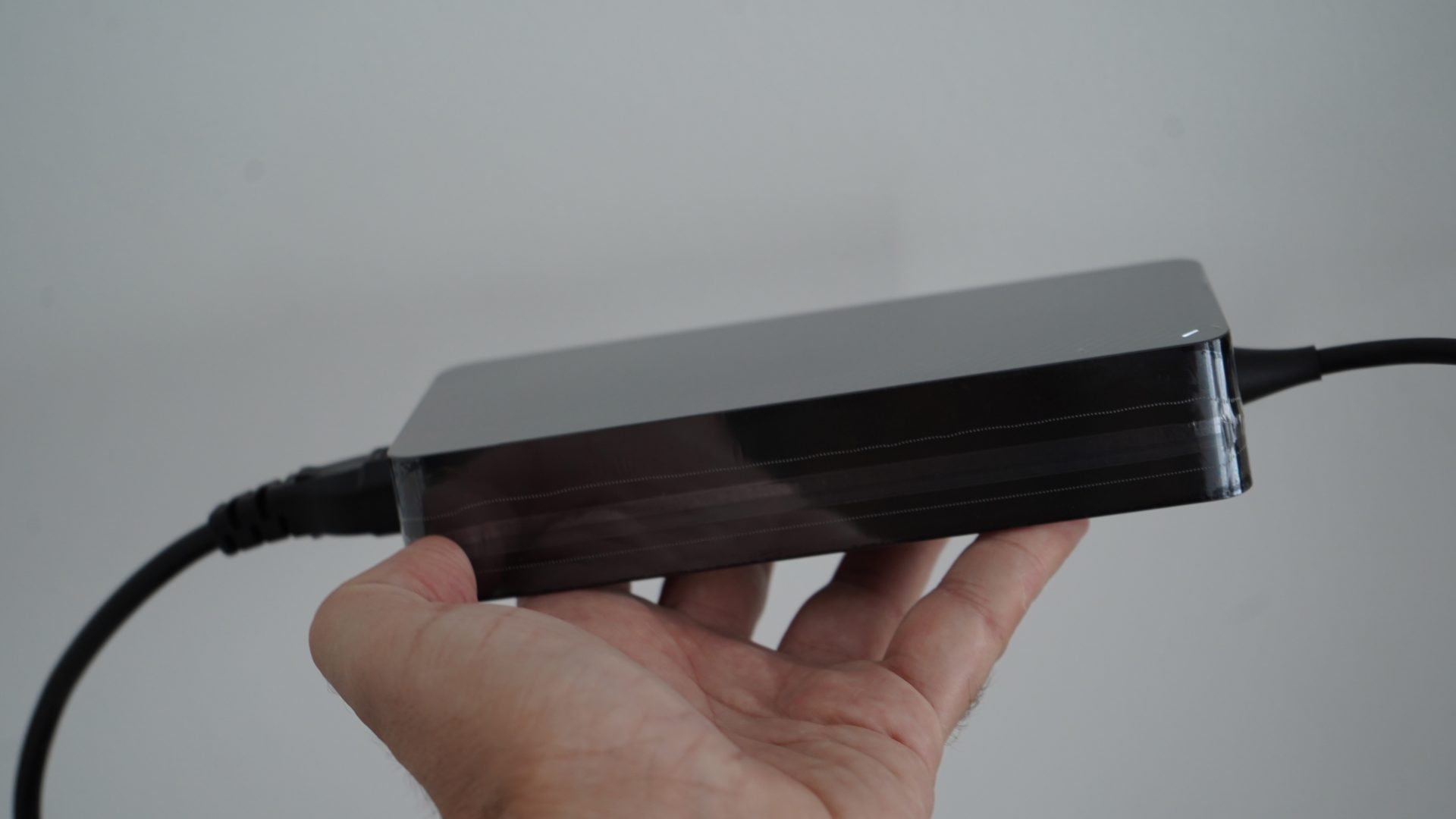 Обзор Dangbei MP1 MAX — яркий 4K-проектор для потолка картинка Dangbei MP1 MAX