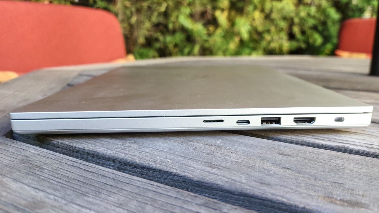 Razer Blade 14 (2025)