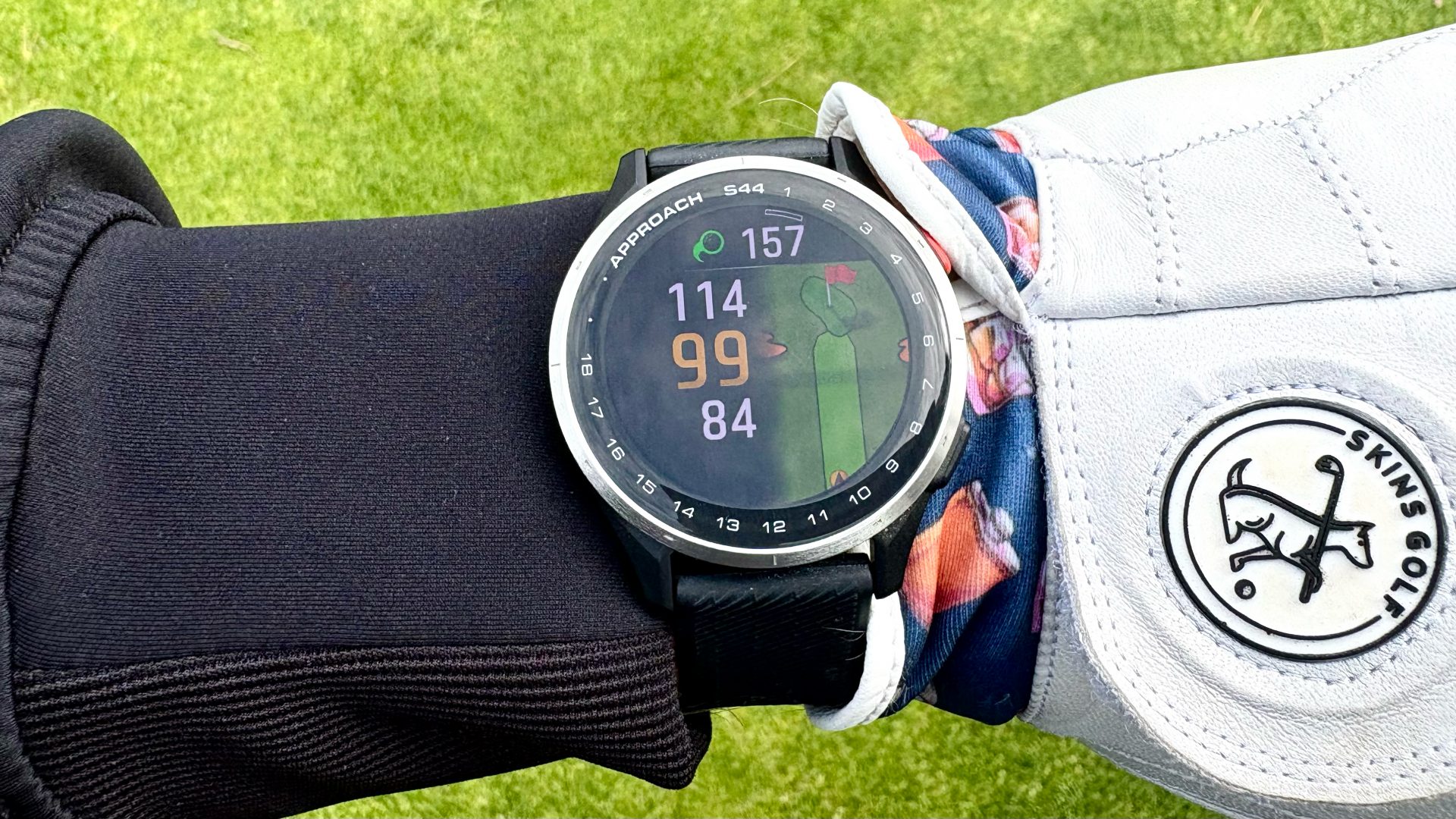 Обзор Garmin Approach S44: доступные часы для гольфистов картинка Garmin Approach S44