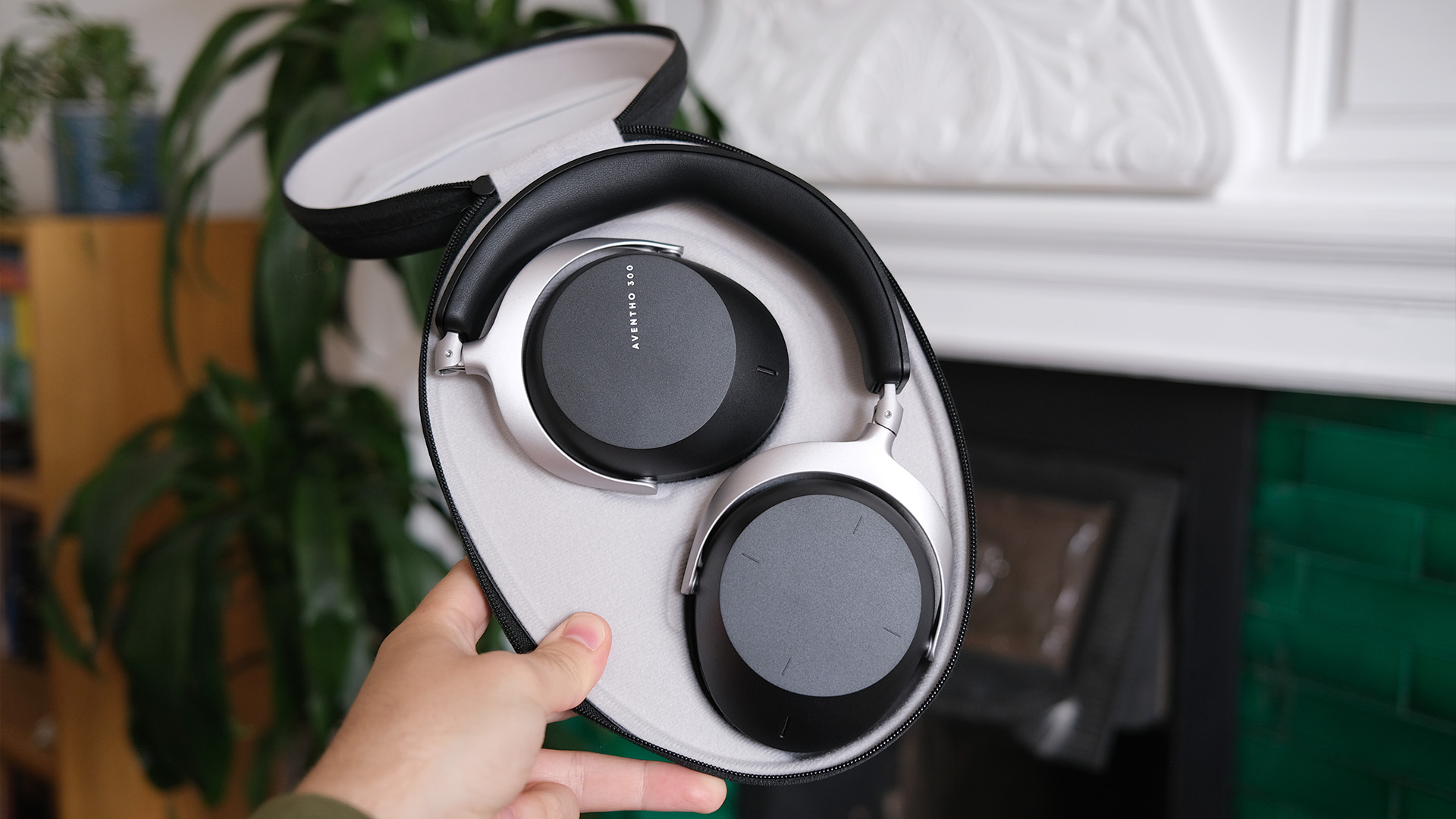 Обзор Beyerdynamic Aventho 300 — звук и АКБ картинка Beyerdynamic Aventho 300