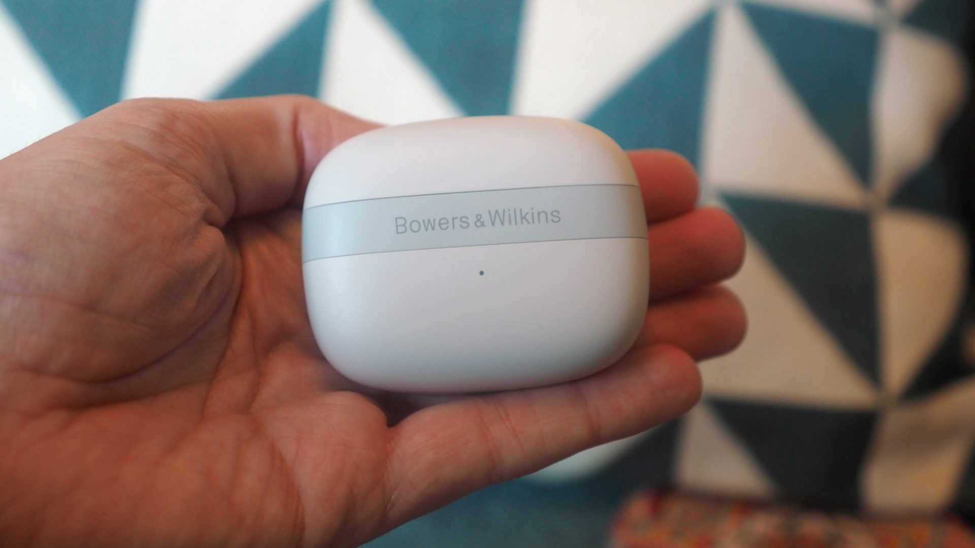 Обзор Bowers & Wilkins Pi6: сенсационный звук и обычный ANC картинка Bowers & Wilkins Pi6