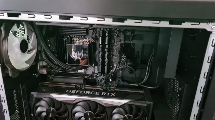 Acer Predator Orion 7000 (2023)