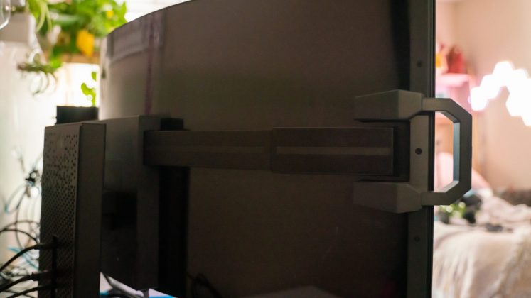 Corsair Xeneon Flex 45WQHD240