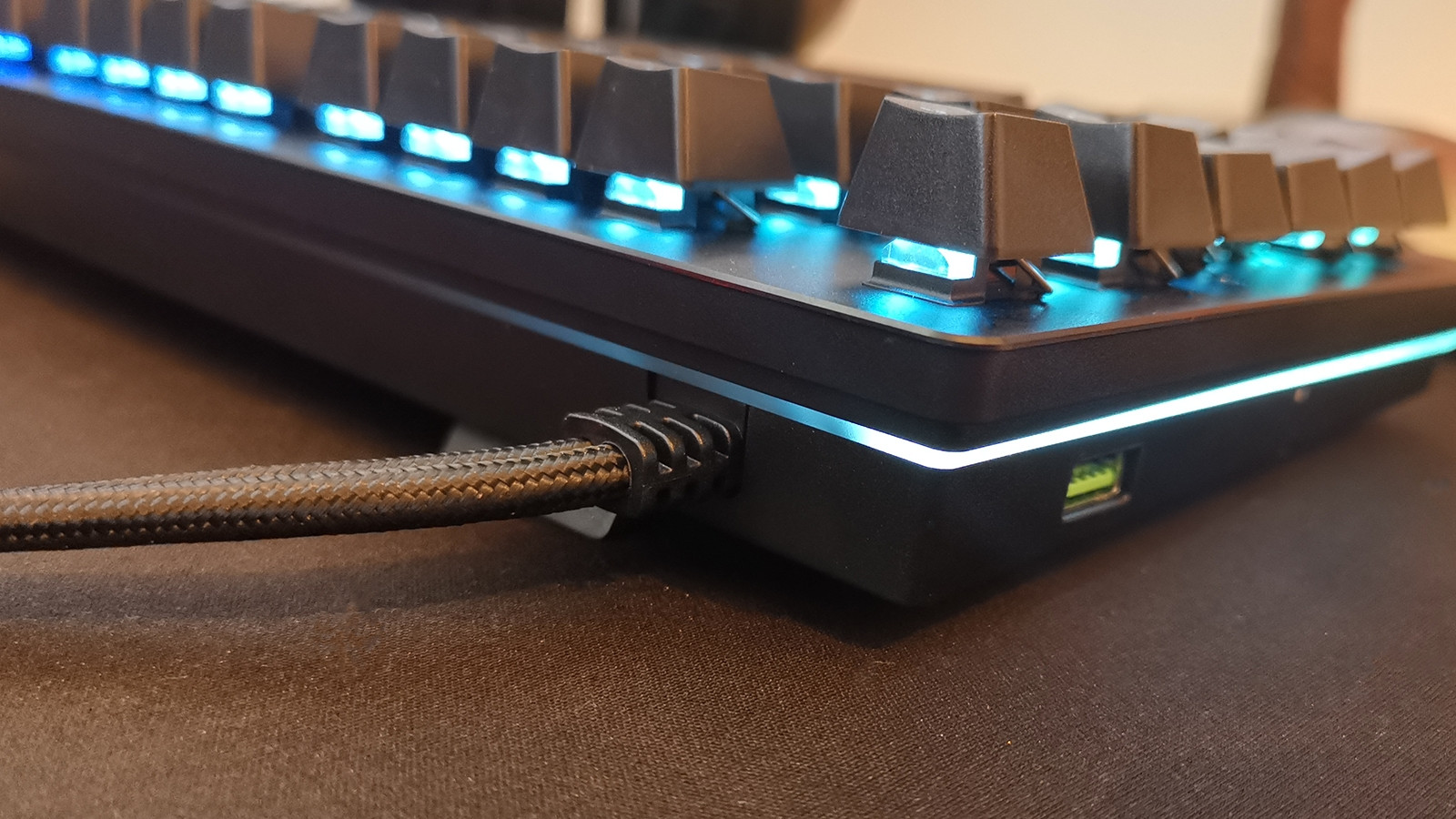 Razer Huntsman V2 Analog