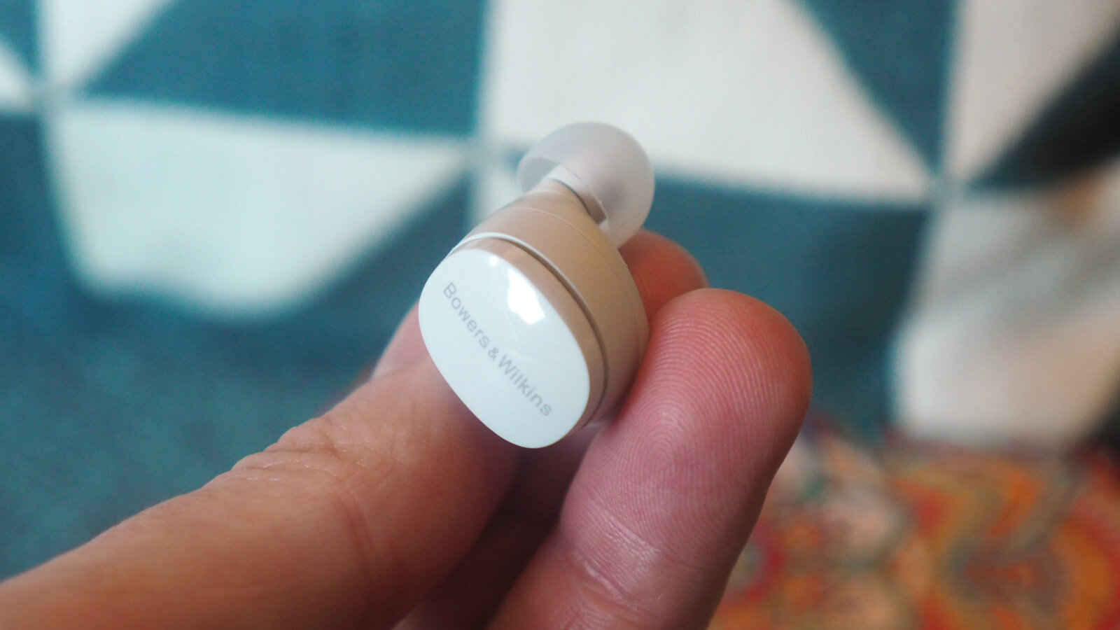 Обзор Bowers & Wilkins Pi6: сенсационный звук и обычный ANC картинка Bowers & Wilkins Pi6