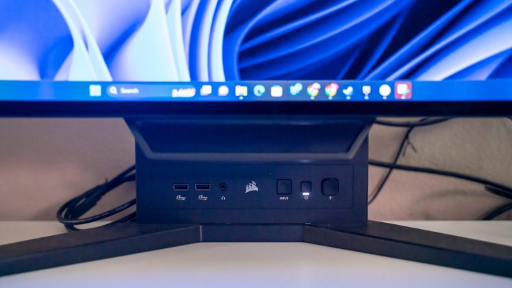 Corsair Xeneon Flex 45WQHD240