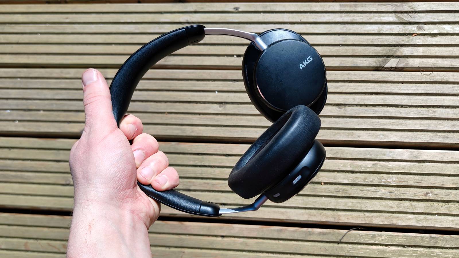 AKG N9 Hybrid