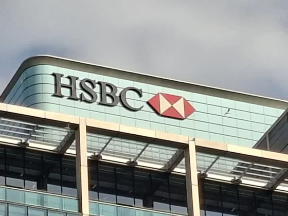 Обзор Galaxy A56: середнячок для требовательных пользователей фото